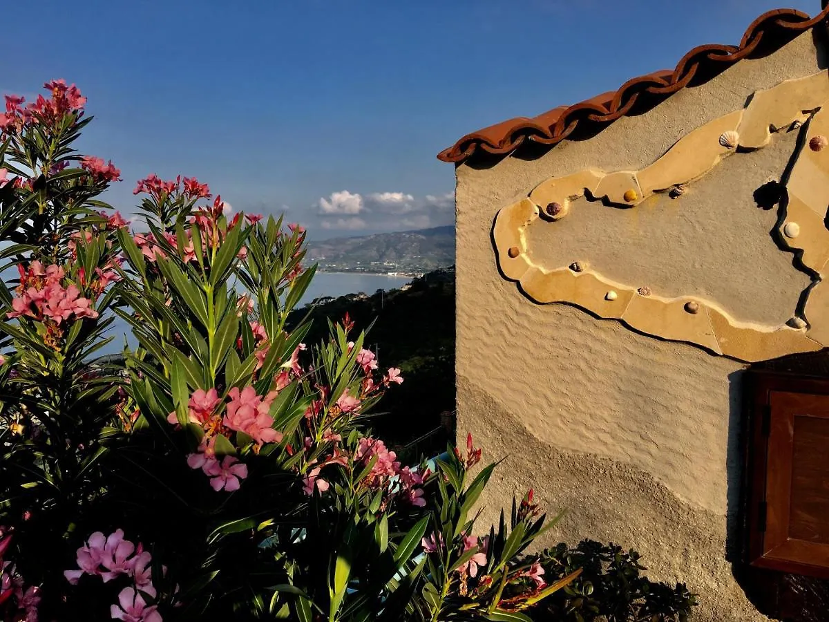 Alpstuga Casuzza Duci Duci Villa Gioiosa Marea Italien